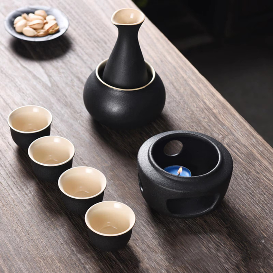 Kesoto Sake-Trinkset aus Keramik in Schwarz mit Krug, Tassen, Wärmer und Schale - Bild 3