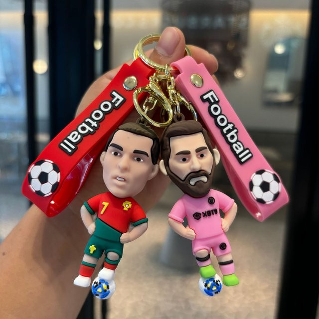 Schlüsselanhänger Cartoon-Fußballstars Mbappe Messi Haaland Ronaldo, Unisex - Bild 1