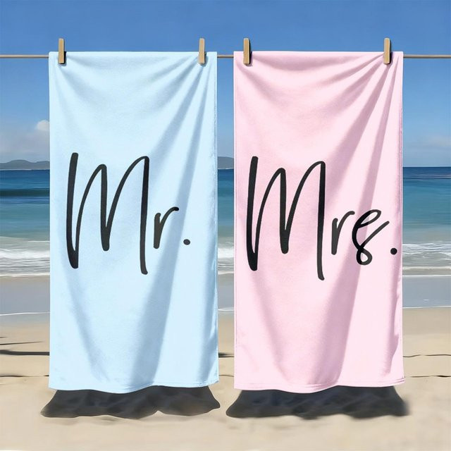 JMG Household Supplies Strandtuch Set Mr & Mrs Hochzeitsmotiv in Hellblau und Hellrosa, schnelltrocknend, B: 80 cm, L: 160 cm - Bild 1