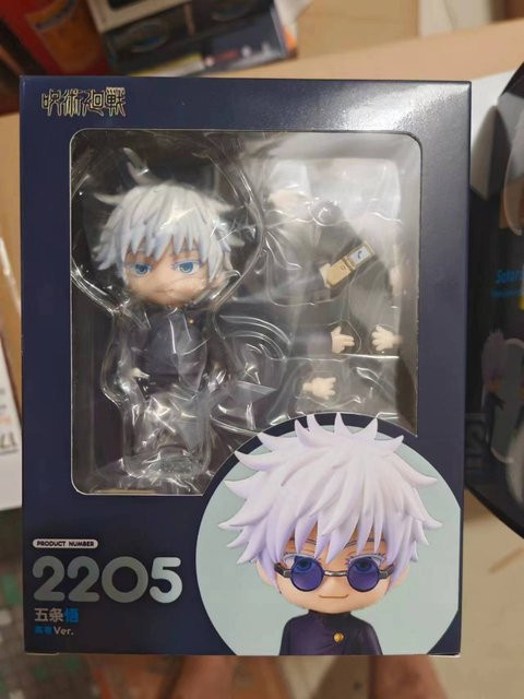 Bandai Jujutsu Kaisen Gojo Satoru Anime Action Figure aus PVC als Q-Version Nendoroid Modell für die Schreibtischdekoration - Bild 1