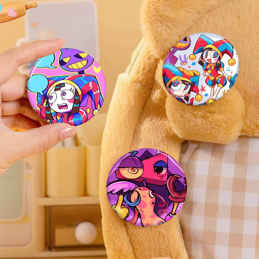 Brosche Anime-A-Amazing Digital Circus, handgefertigt - Bild 3