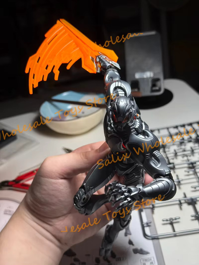 Blokees Marvel Ultron Actionfigur, Robotermodelle, ab 14 Jahren - Bild 3