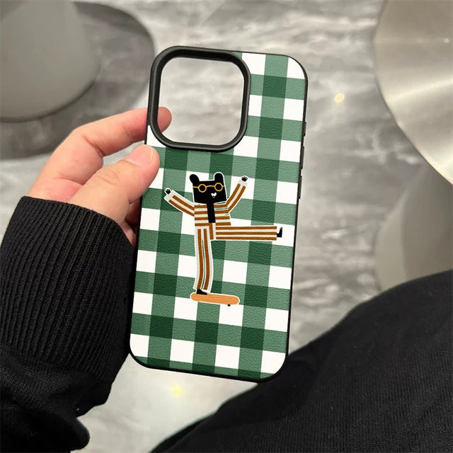 Stoßfeste Handyhülle mit minimalistischem Karomuster für Apple iPhone Modelle in Grün - Bild 1