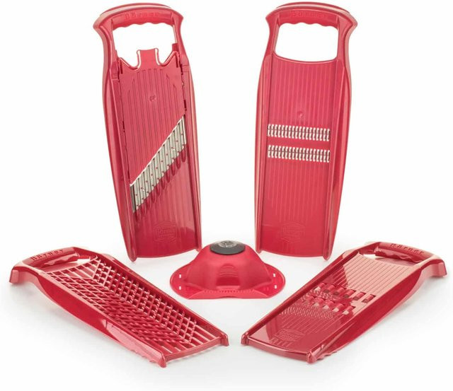 Borner Reibe-Set mit verschiedenen Klingen in Rot aus Edelstahl inklusive Julienne-Slicer, Crinkle- und Waffel-Cutter sowie Käseräuber - Bild 1