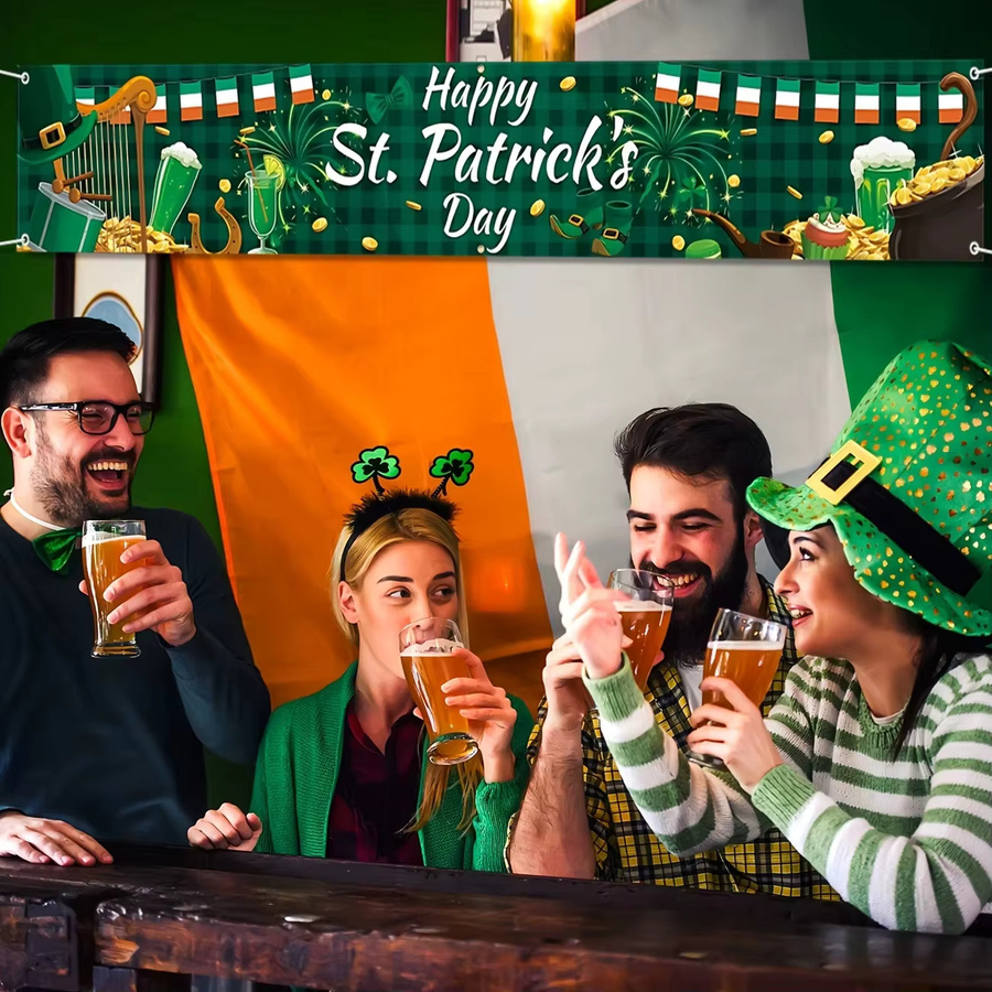 VIKAMA Happy St. Patrick's Day Banner mit Kleeblatt-Motiv und Buchstaben, grüne Party-Dekoration als Hängezubehör - Bild 3