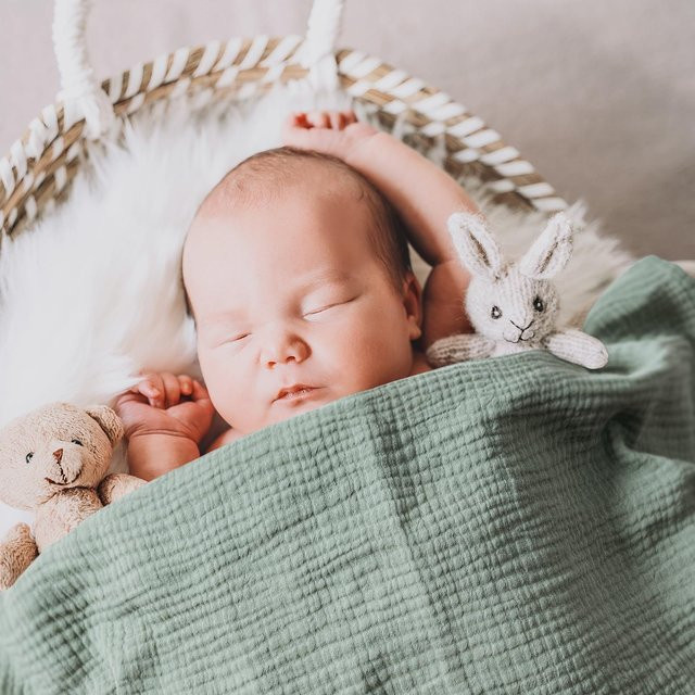 SLAIXIU Organische Babydecke aus Baumwolle in Braun, doppellagiges Wickeltuch für Neugeborene - Bild 1