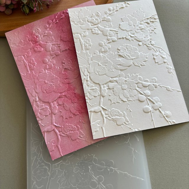 3D-Prägeordner Pflaumenblüten in Schneelandschaft für DIY-Kunsthandwerk, Scrapbooking und Kartenherstellung aus Kunststoff - Bild 1