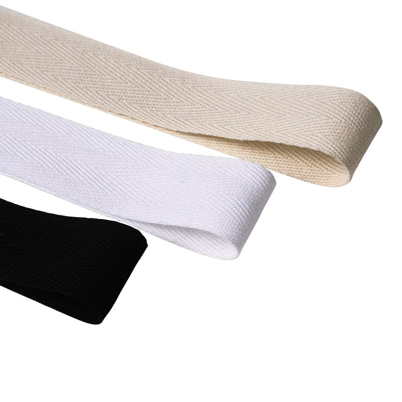 Beiges Fischgrätenband aus 100 % Baumwolle für DIY-Projekte und Kleidung als gewebtes Streifenband - Bild 3