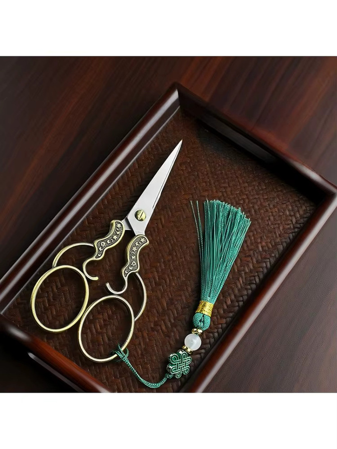 Vintage Kupferbeschichtete Schere mit Quaste aus Edelstahl in Gold und Grün für Stickerei, Nähen und Basteln - Bild 5