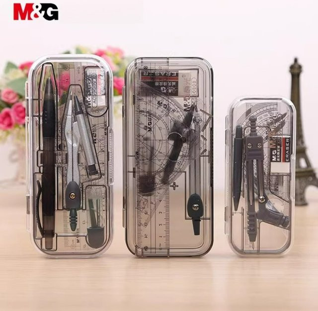 M&G Prüfungslineal-Set ACS90808 in Transparent, bestehend aus Vierkantwurzel, geradem Lineal, Winkelmesser und Kompass mit Stift - Bild 1