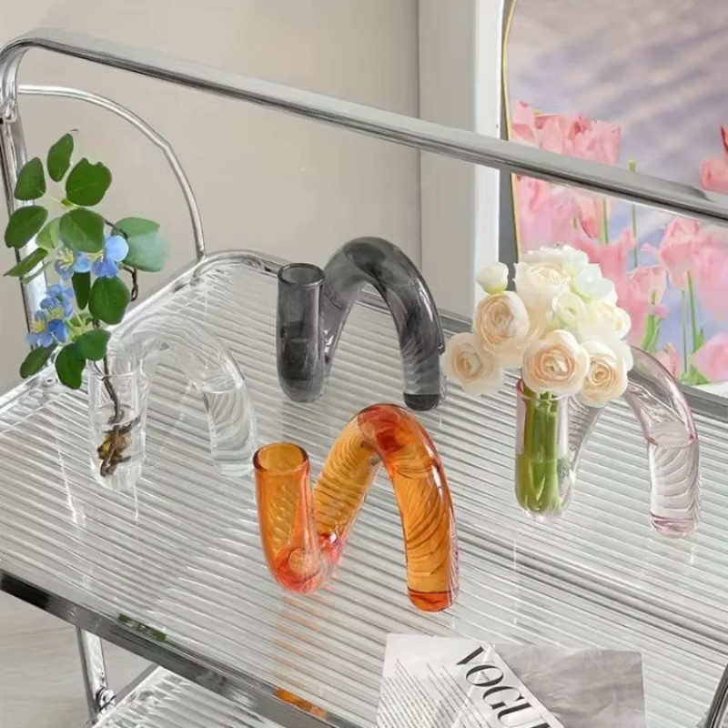 Moderne unregelmäßige Glasvase von XMSJ in Transparent und Braun für dein Wohndekor - Bild 1