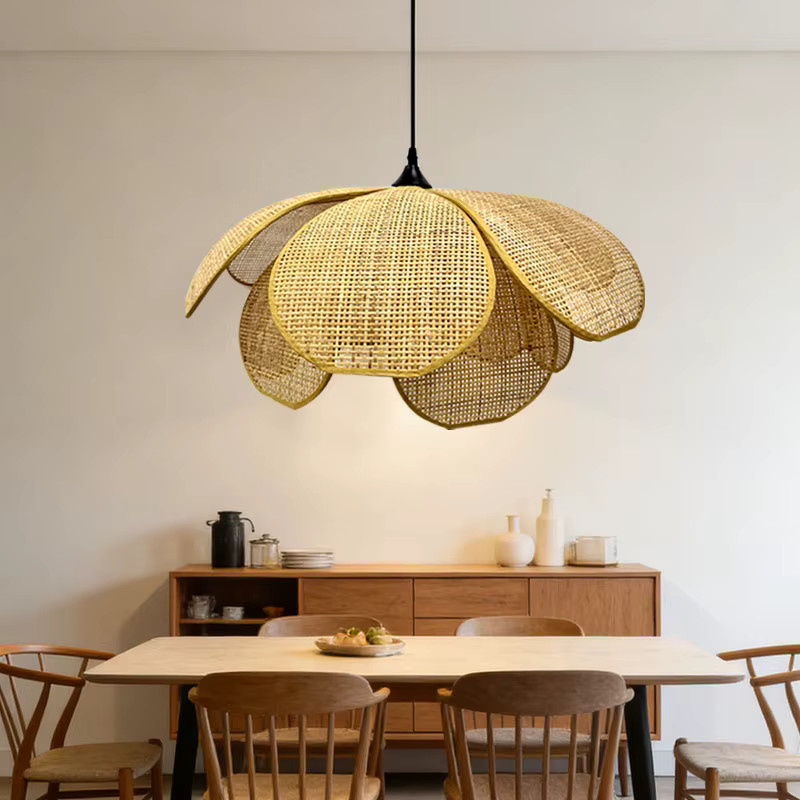 LINCCW Rattan-Pendelleuchte im japanischen Stil mit Blütenblatt-Design, Boho-Kronleuchter für Wohnzimmer, Schlafzimmer und Esszimmer, Farbe: Beige, B/T/H: 40 x 40 x 120 cm, E27 - Bild 2