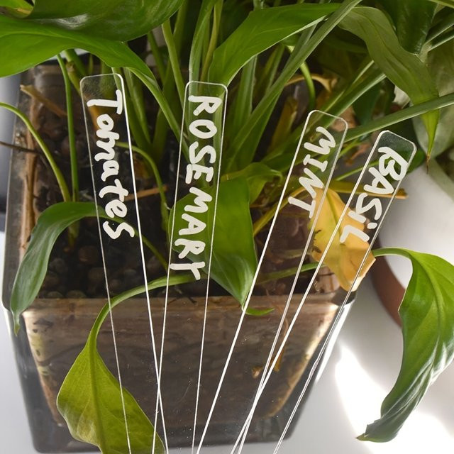 12 Stück transparente Acryl-Pflanzenetiketten aus Kunststoff, wasserdichte und wiederverwendbare Gartenmarkierungen für Topfpflanzen im Innen- und Außenbereich - Bild 1