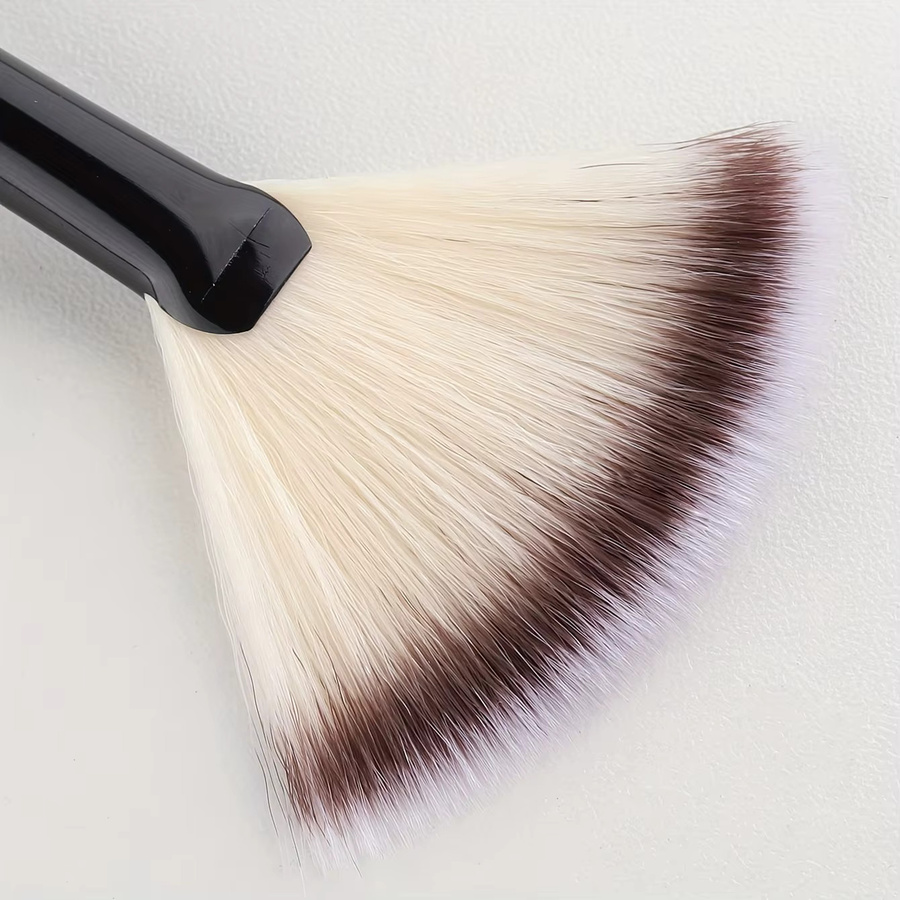 赫皙娜 Fächer-Highlight-Pinsel, Unisex - Bild 2