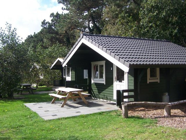 Holzhaus Ferienhaus Blockhaus Harvard von Holzhaus Ferienhäuser mit 50mm Wandstärke, B/T: 4,97 x 4,57 m - Bild 1