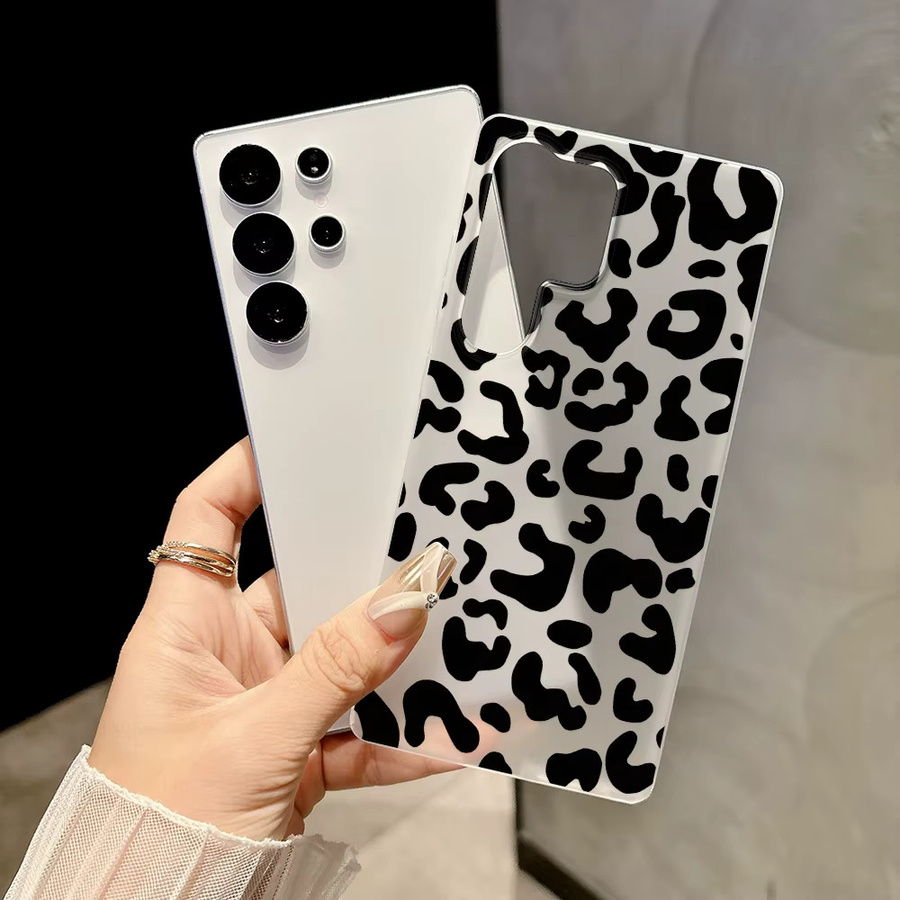 Matte TPU Leoparden Handyhülle von AKABEILA für Samsung Galaxy S25 Ultra, S24 FE, S23, A56 5G, A55, A54, A53, A36, A35, A34, A26, A17, A16, A15, A07, A06, A05s in Multicolour - Bild 3
