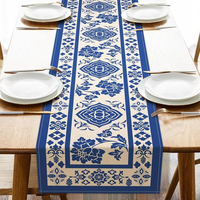 JMG Household Supplies Tischläufer aus Leinen in Blau-Weiß mit floralem Chinoiserie-Blumenmuster, B: 150 cm, T: 33 cm - Bild 1