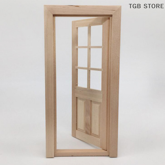 Unbemalte Holztür für Puppenhaus im Maßstab 1:12 als DIY Miniatur Zubehör für kreative Modelle in Beige - Bild 1