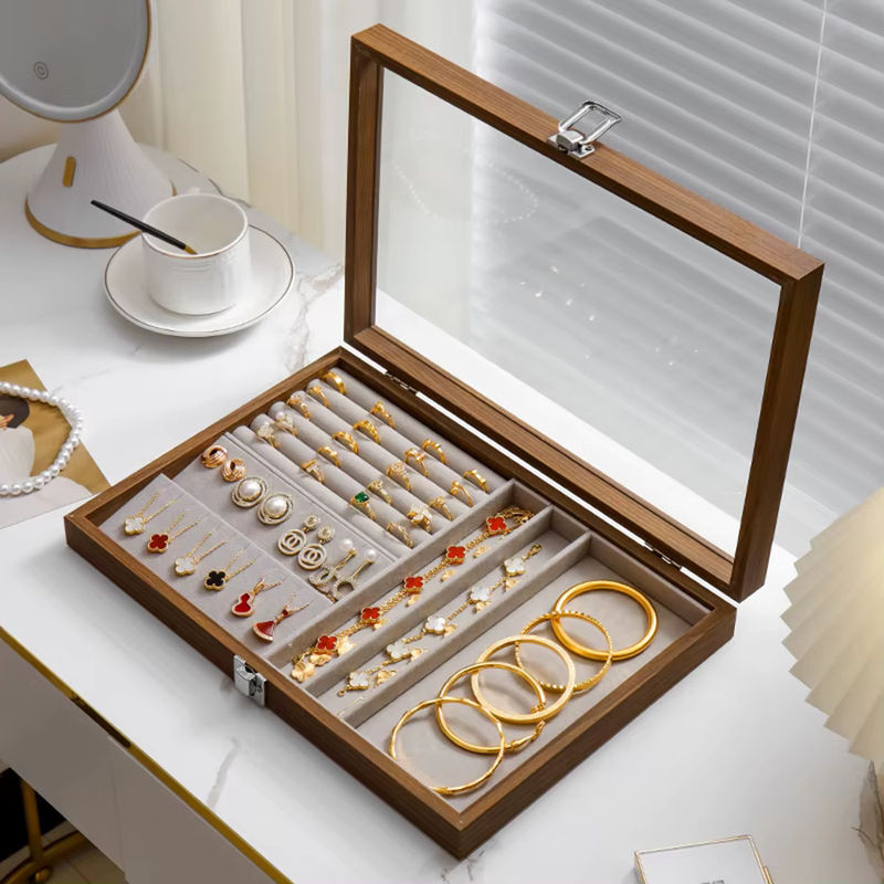 Vintage Schmuckbox aus Holz in Braun oder Beige als staubdichte Vitrine für Ringe, Halsketten, Ohrringe und Armbänder - Bild 4