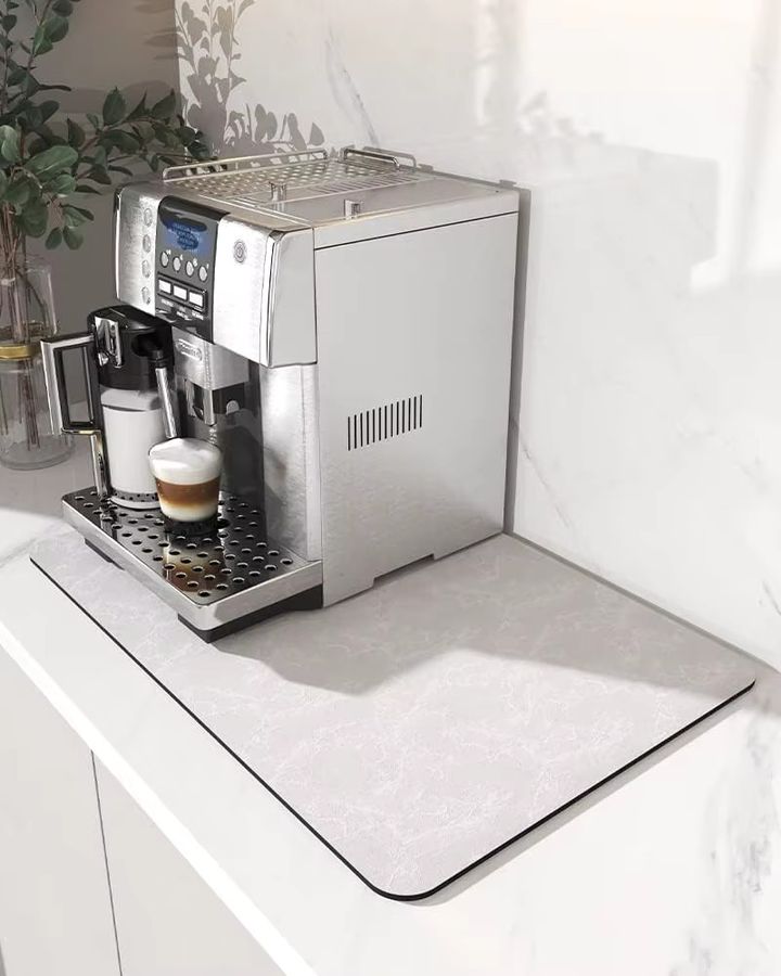 VIKAMA Kaffeemaschinenmatte aus Gummi als wasserabsorbierende Geschirrtrocknungsunterlage für deine Küchenarbeitsplatte - Bild 2