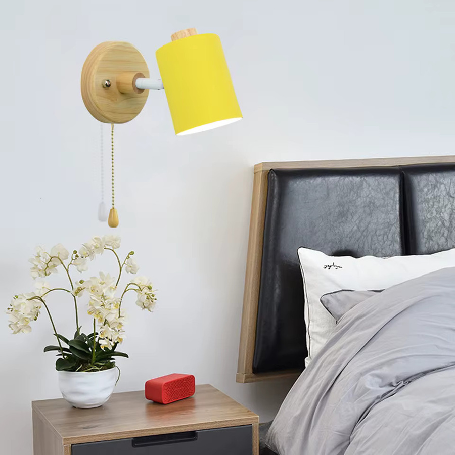 Nordische minimalistische Macaron-Wandlampe aus Holz mit drehbarem Lampenkopf und Reißverschlussschalter für Wohnzimmer und Schlafzimmer in Warmweiß - Bild 1