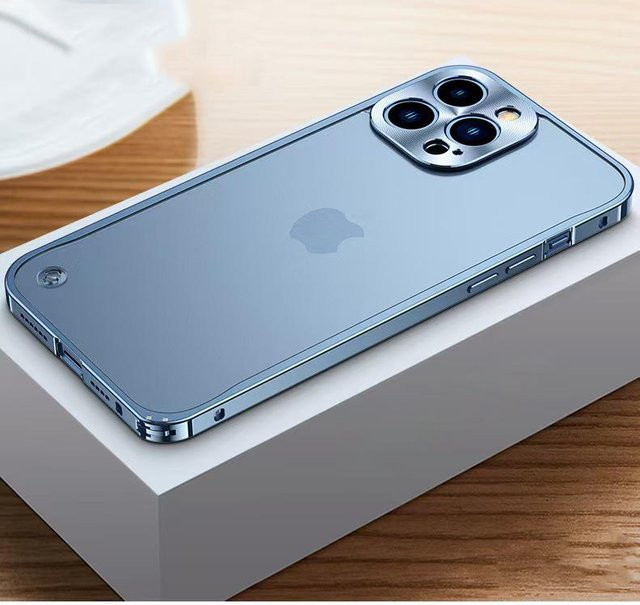 Maoxiaowei Metallrahmen-Schutzhülle mit Objektivschutz für iPhone 12 bis iPhone 17 Pro Max in Silber und Blau - Bild 1