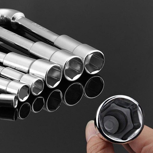 L-förmiger Steckschlüssel als Mehrzweck-Rohrschlüssel und Sechskantschlüssel in Silber für die Autoreparatur, 8 mm und 10 mm - Bild 1