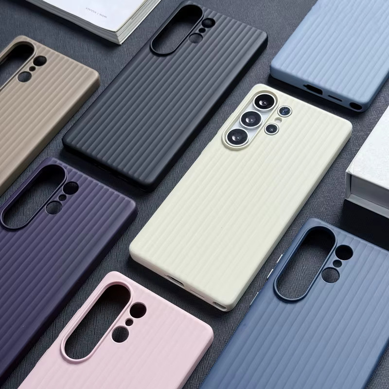 Schutzhülle mit buntem 3D-Wellenstreifen für Samsung Galaxy S26 S25 S24 S23 Ultra Plus, matte Rückseite aus hartem PC in Multicolour und Beige - Bild 2