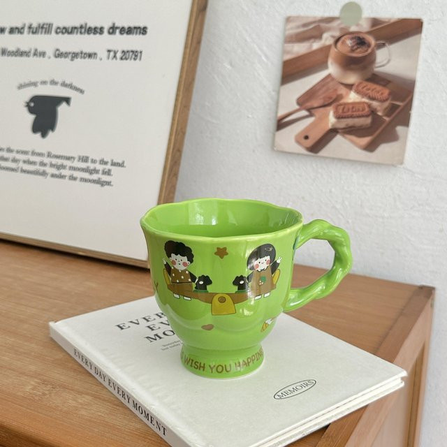 Keramiktasse mit Cartoon-Motiv von Yiran Furniture, grün, 250,5 ml - Bild 1