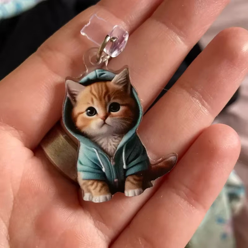 Dekorative Katze Staubschutz Kappe für USB-C Ladeanschlüsse in Pink für iPhone und Android - Bild 3