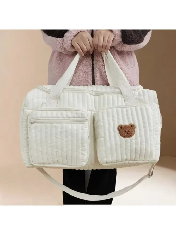 Multifunktionale Wickeltasche für Mütter als Organizer und Reisetasche in Weiß - Bild 2