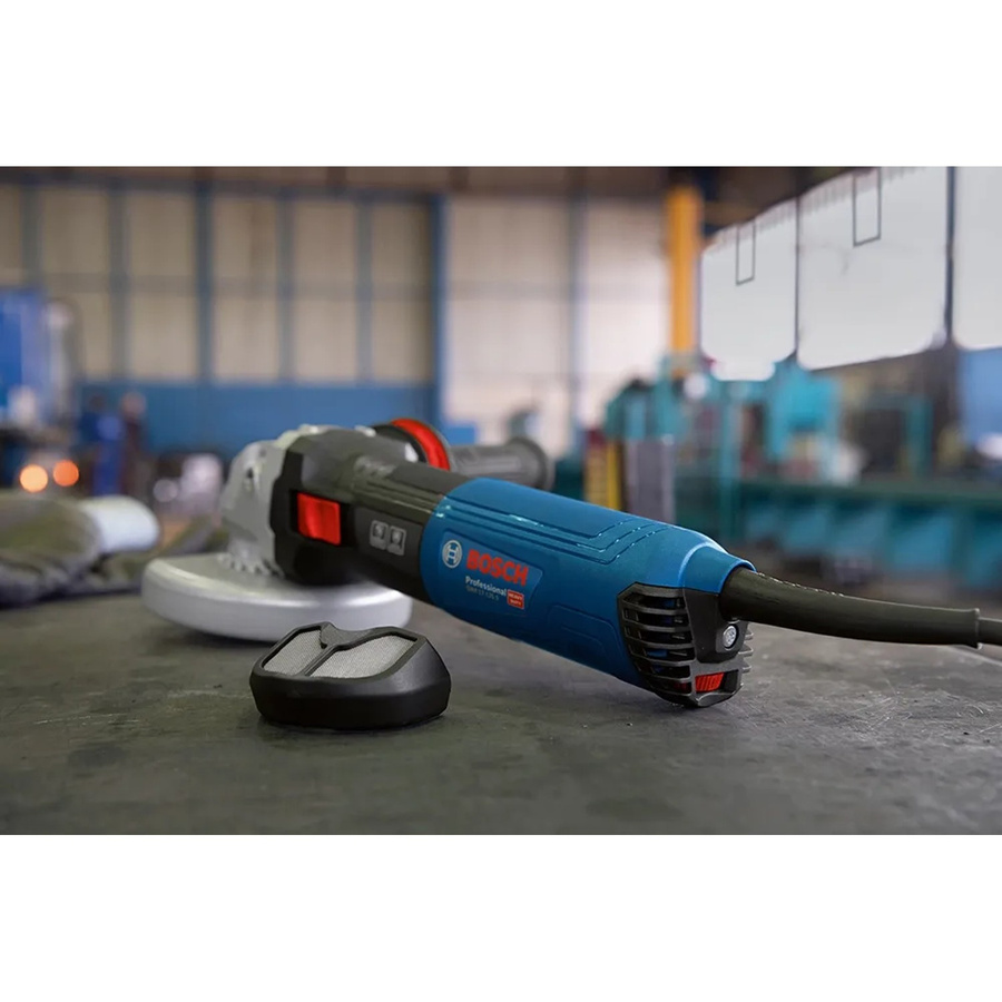 Bosch Professional Winkelschleifer GWS 17-150 S mit 1700W und 150mm Scheibendurchmesser in Blau/Schwarz - Bild 3