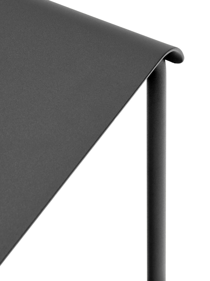 Serax August Hocker in Schwarz minimalistisches Design - Bild 3
