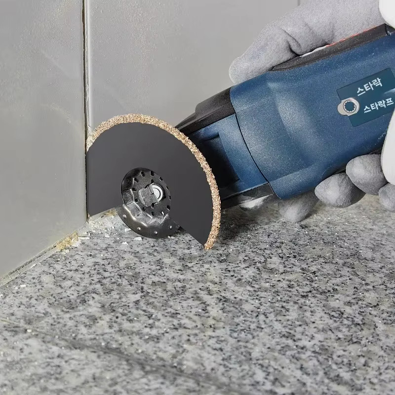 Bosch Starlock Oszillierendes Sägeblatt ACZ85 RT3 mit Hartmetallspitze für Stein und Beton sowie Schleifblätter für Zementplatten - Bild 3