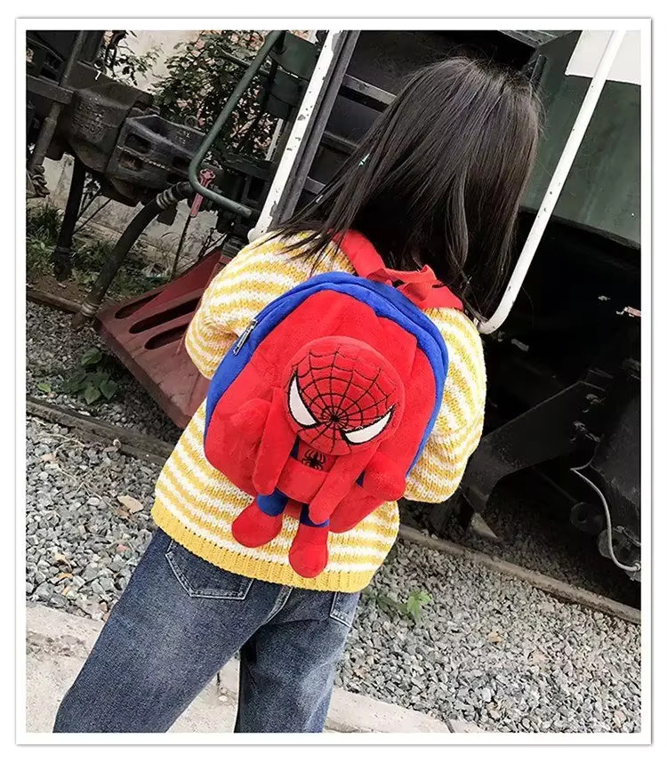 Marvel Spiderman Plüschtier Rucksack - Bild 3
