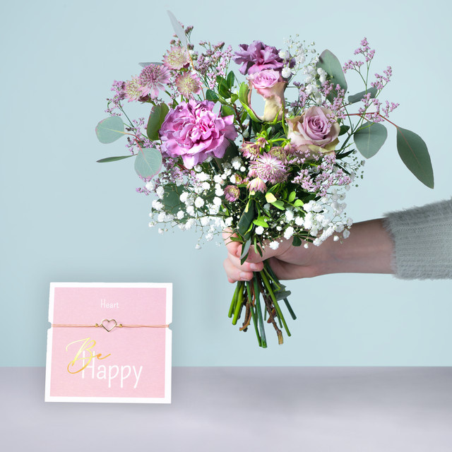 BLUME2000 Bouquet Blumenpost mit Herz-Armband multicolour - Bild 1