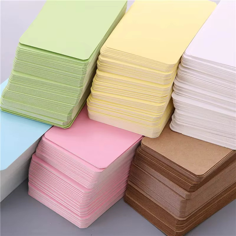 100 Stück leere Kraftpapierkarten in Braun und Multicolour für Hochzeiten, Partys, Nachrichten oder als Lesezeichen und Lernkarten - Bild 2