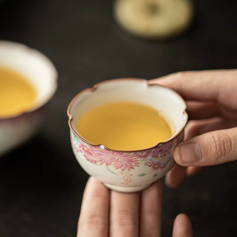 Gongfu Tea Master Cup Keramik-Einzelteeschale mit floralem Muster in Mehrfarben für die chinesische Teezeremonie - Bild 3
