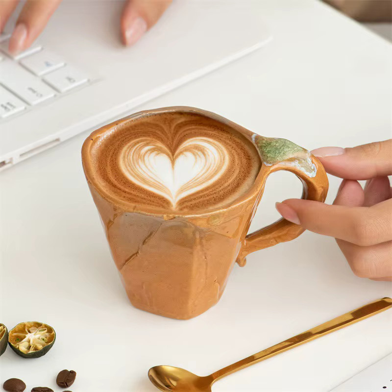 Japanisches Steinzeug Kaffeetassen-Set mit Untertassen in Braun mit Vintage-Glasur - Bild 2