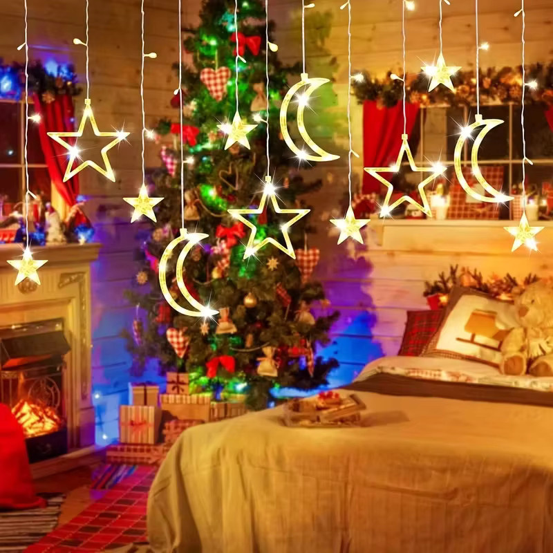 USB-betriebene LED-Vorhanglichterkette mit Stern- und Mondmotiven in Mehrfarbig (RGB) für Schlafzimmer und Garten als Weihnachtsdekoration - Bild 4