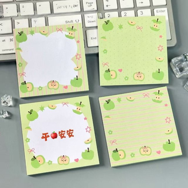 Lucky Green Apple Notizbuch mit Klebenotizen und Fragen für Büro und Schule, Grün/Mehrfarbig - Bild 1