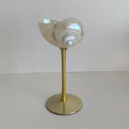 Handgefertigtes Muschel Weinglas von HOME9 in Gold, 101-200ml