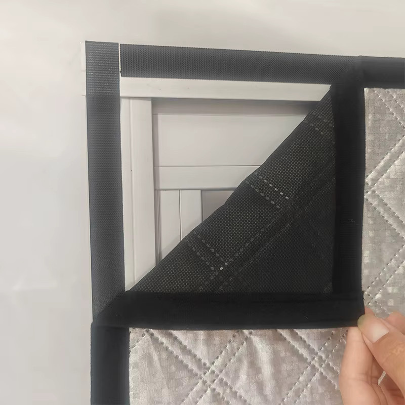 Gesteppte Graphenvorhänge aus Polyester mit silbernen Diamantnähten zur Wärmedämmung und Schalldämmung, Farbe: Silber - Bild 4