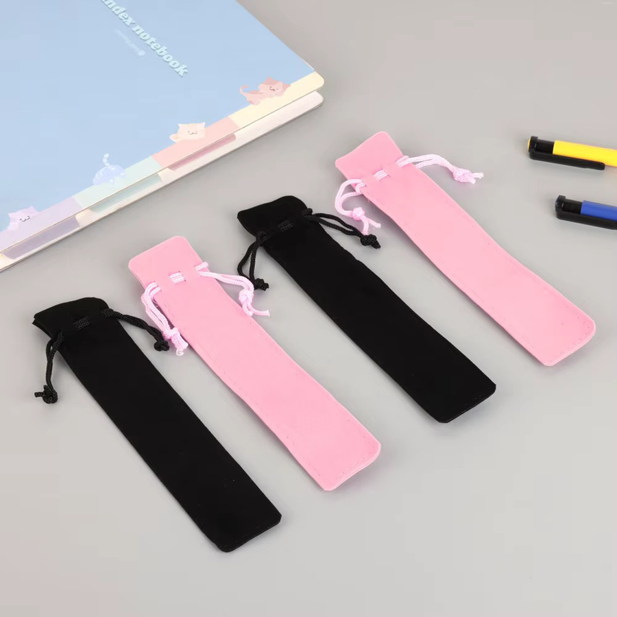 Samt-Geschenkbeutel in Rosa und Schwarz als Aufbewahrungsbeutel für Stifte, B/H: 3,5 x 17,5 cm - Bild 1