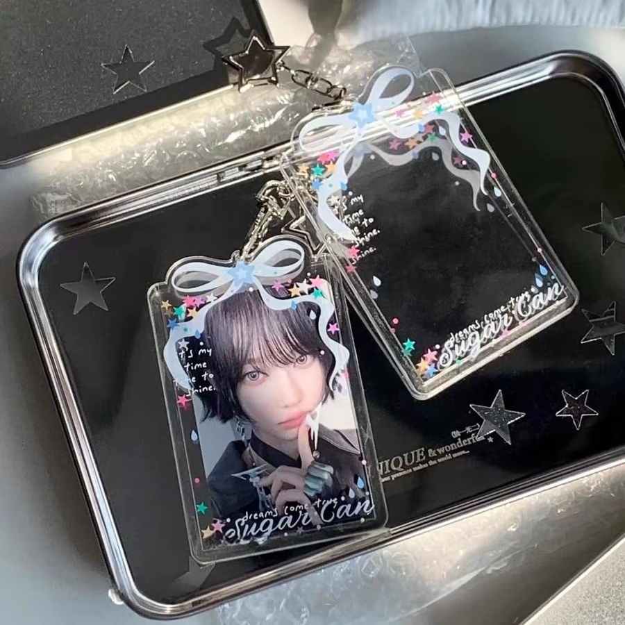 INS Acryl-Fotokartenhalter mit Stern-Schleifen-Design in Transparent und Blau, 3-Zoll Fotokarten-Etui mit Schlüsselanhänger - Bild 4