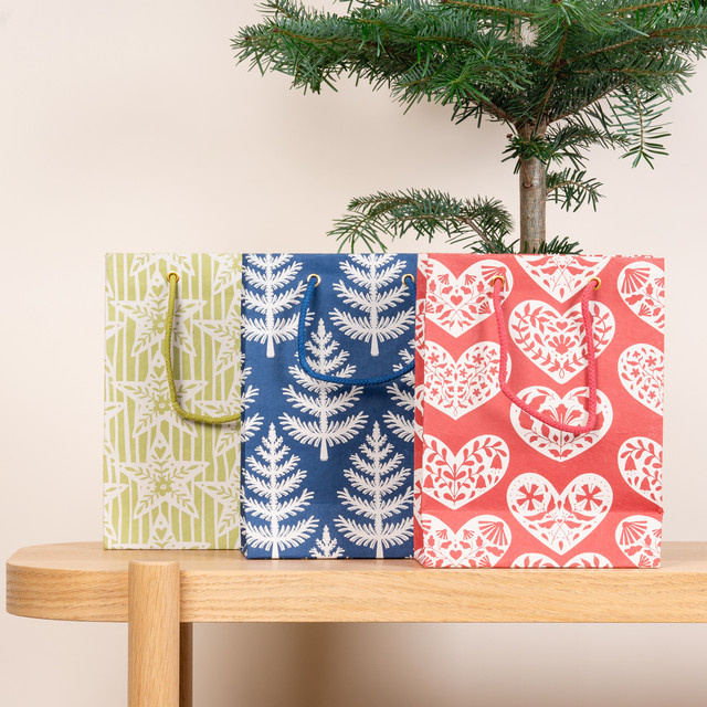 BLUME2000 Geschenktüten Mix 3er Set aus Baumwolle für Weihnachten, Multicolor - Bild 1
