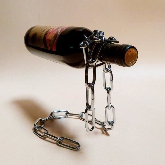 STEL ORA Magische schwebende Weinflasche mit Seilschlaufe Lasso Kette in Silber aus Metall - Bild 1