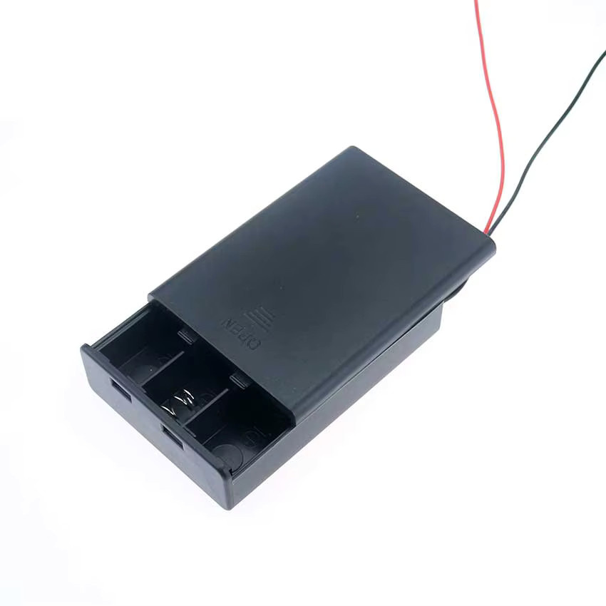 JCD AA Batteriehalter mit Schalter und Abdeckung in Schwarz für 2, 3, 4, 6 oder 8 Slots - Bild 2