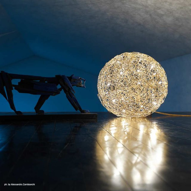 Catellani & Smith Fil de Fer F LED-Bodenleuchte in Gold/Messing mit rundem Design - Bild 1
