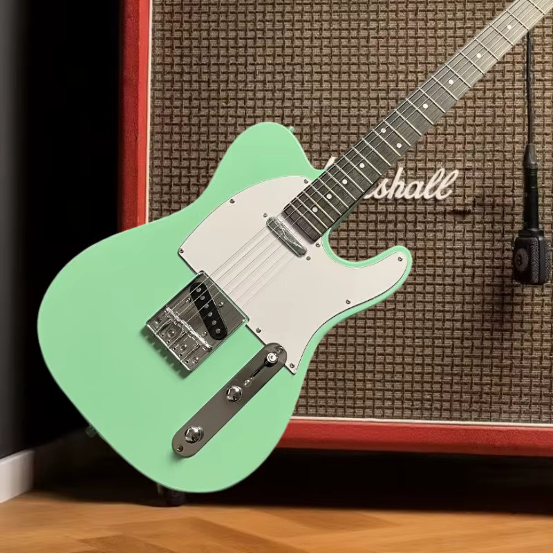 TLE E-Gitarre in Grün mit Erlenkorpus und Ahorngriffbrett - Bild 2